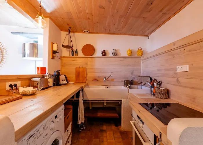 Cocooning Bed & Breakfast Puimoisson